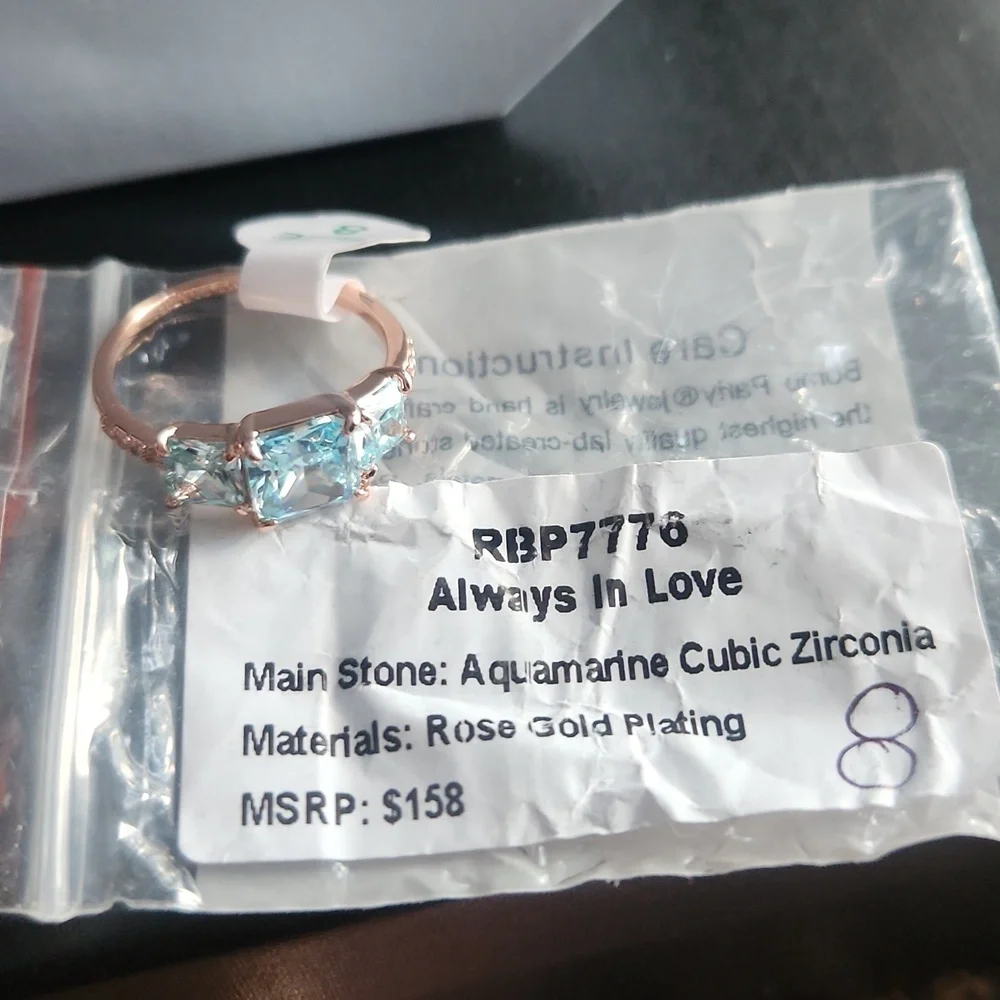 Ring - Picture 4 of 5